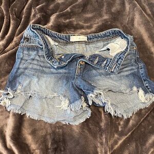 KanCan Frayed Hem Blue Jean Shorts